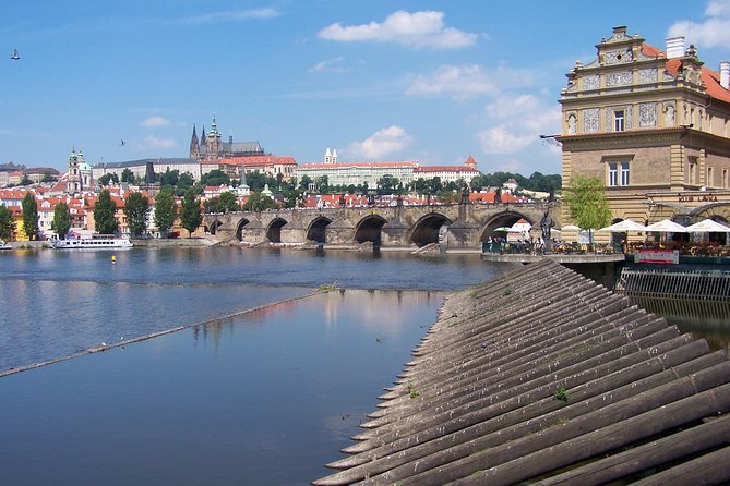 1 hour Prague Panoramic Vltava River sightseeing Cruise - What the price really gets you
