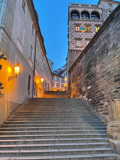 1000 years of history! Evening walking foodie tour - Is $184 a fair price?