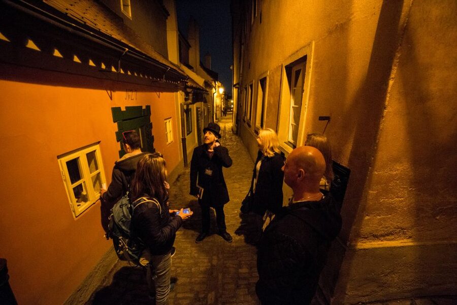 Alchemy and Mysteries of Prague Castle Walking Tour - Who will enjoy this walk most