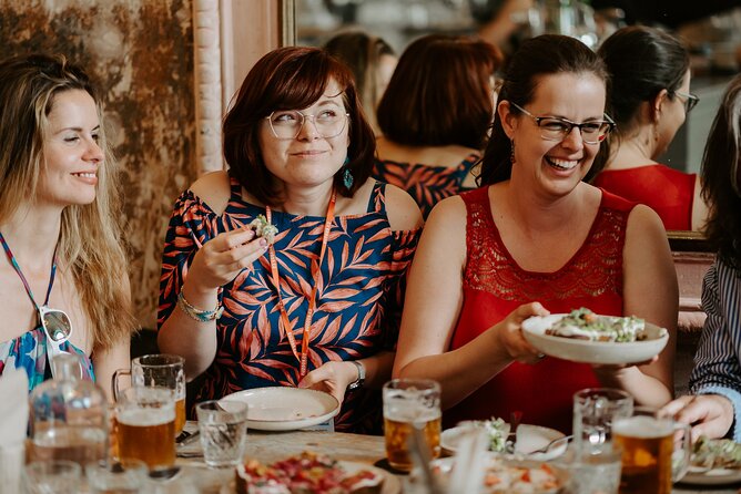 Award-Winning Prague Evening Old Town Food and Drink Tour - Is $176.56 a fair price?
