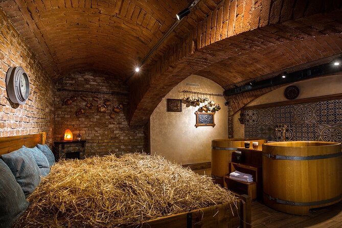 Beer bath Spa for 2 people/ 1 tub - 1,5 hour Activity in Prague - Resting beside the fireplace on a hay bed
