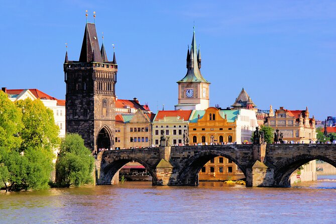 Best of Prague: Private City Walking Tour, Boat Cruise, and Typical Czech Lunch - Old Town, the Jewish Quarter, and the Astronomical Clock