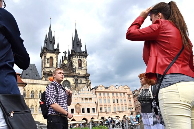 Best of Prague: Private City Walking Tour, Boat Cruise, and Typical Czech Lunch - A Czech lunch in Staroměstské náměstí