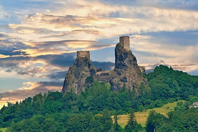 Bohemian Paradise and the Trosky castle tour - A small-group hike with room for questions