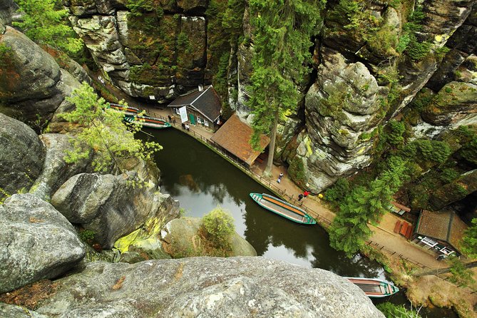 Bohemian Switzerland private hiking tour: Chronicles of Narnia - Walking the Tisa Rocks labyrinth