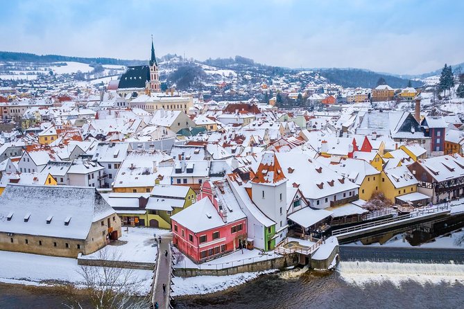 Cesky Krumlov medieval UNESCO sites - private tour with PERSONAL PRAGUE GUIDE - The drive becomes part of the experience