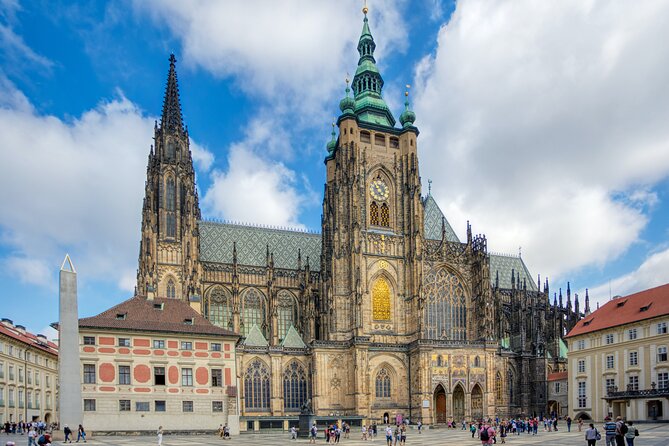 Classic Prague Castle Tour, Strahov Monastery & Castle District - Starting at Klarov Park and learning Prague transit