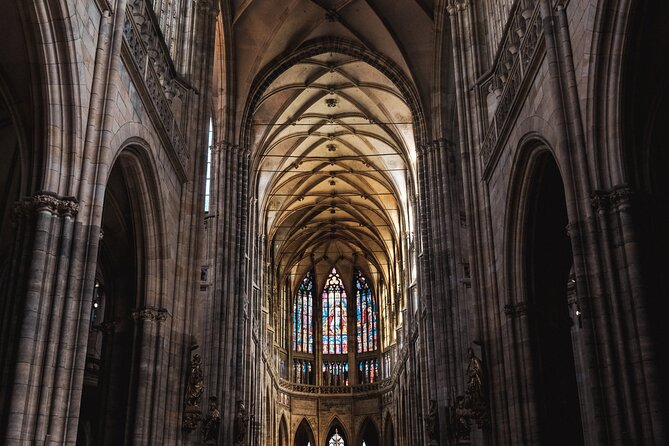 Classic Prague Castle Tour, Strahov Monastery & Castle District - Strahov Library, curiosities, and the Castle District