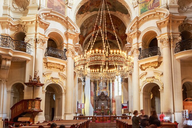 Classical Concert in St. Nicholas Church - Why the photographs and format deserve attention