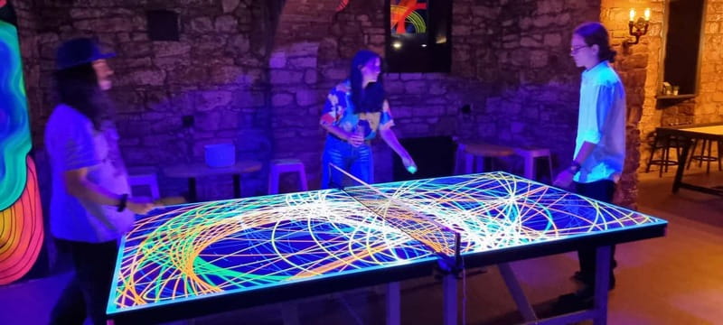 Crew Bar Prague: Open bar, ping pong or shuffleboard game - A Price That Improves With Six People