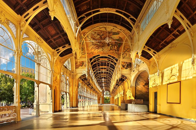 Czech Spas of Karlovy Vary and Marianske Lazne from Prague - Moser Glass Museum: a useful change of pace