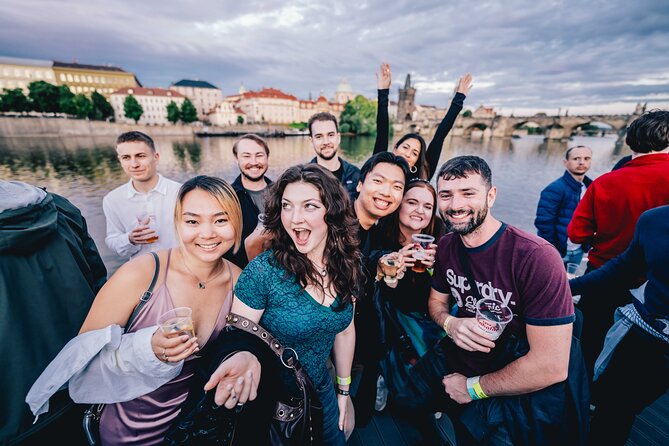 Drunken Monkey Prague Boat Party w/ 2hr Open Bar, DJ & Club Entry - Who will enjoy this most?