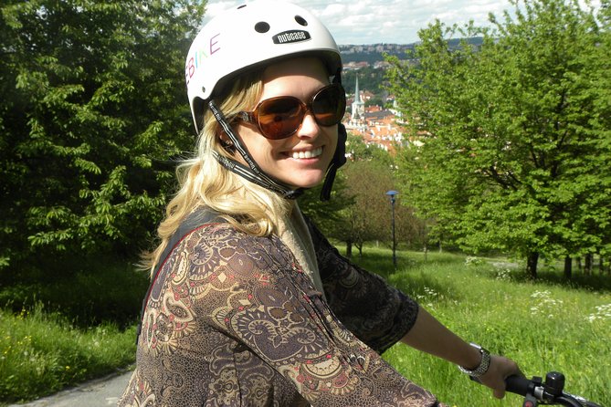 Ebike Prague Tour - Kampa Park and Charles Bridge