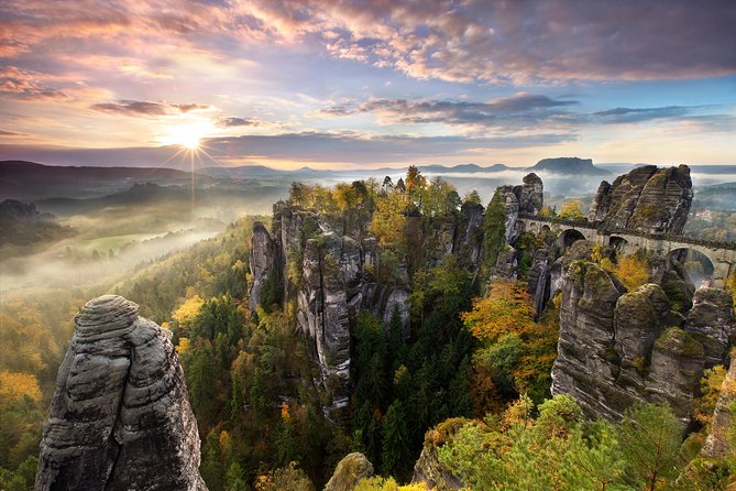 Elbe Canyon & Narnia Movie Locations Day Trip - Tisa Rocks and the stone corridors