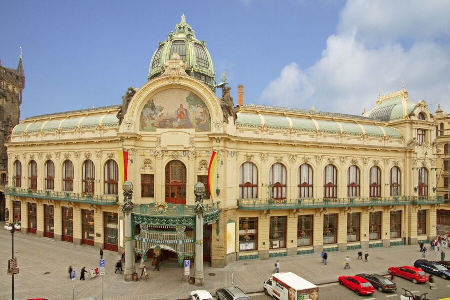 Essential Prague Walking Tour - A broad first look at Prague in 210 minutes