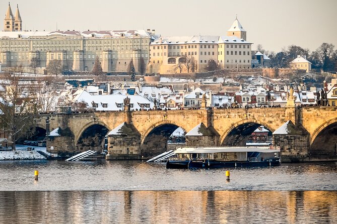 Evening Eco Cruise With a Glass of Prosecco in Bohemia - Prague by boat, with the city lights switched on