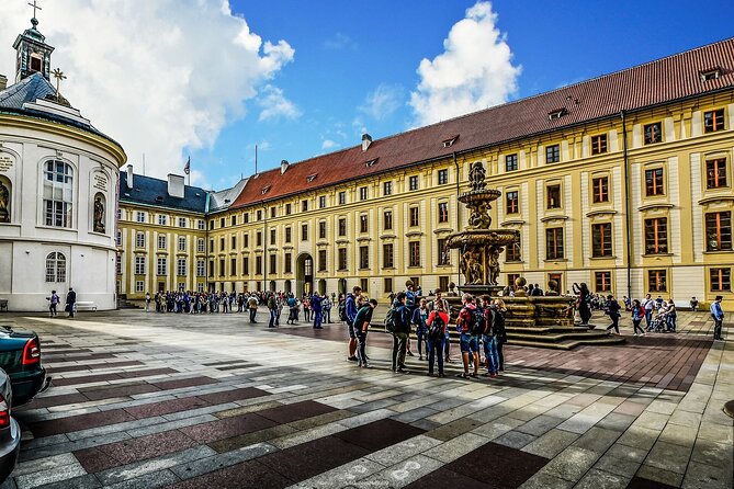 Explore the Historic Prague Castle: Private Half-Day Walking Tour - Prague Castle: 45 Minutes Among Czech Rulers