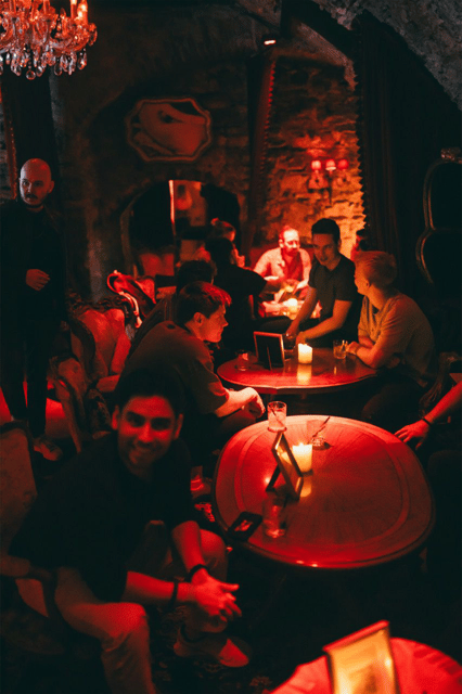 Friday Night Live Music in Old Town at Le Valmont - The biggest variable: the crowd
