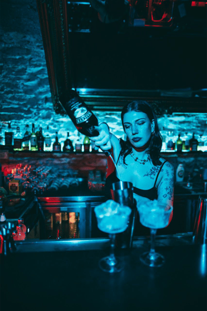 Friday Night Live Music in Old Town at Le Valmont - How the evening fits into a Prague itinerary