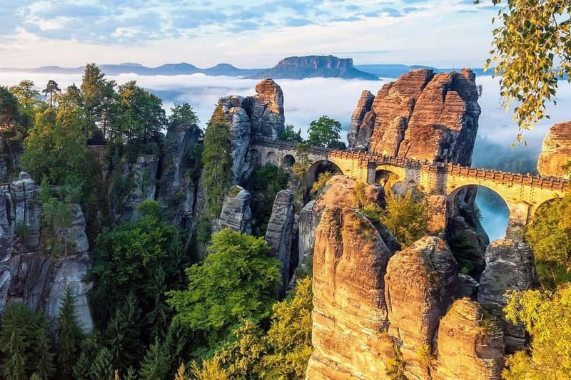 From Prague: Bohemian & Saxon Switzerland All-Inclusive Tour - A Czech lunch in a stone house