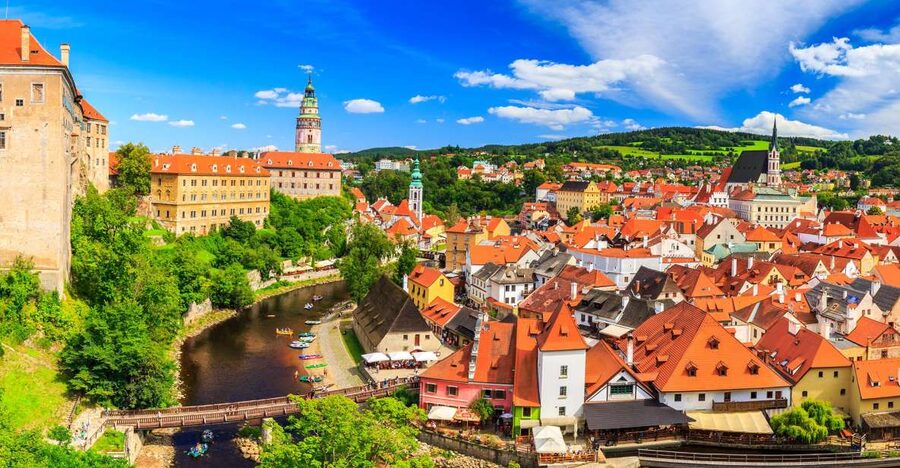 From Prague: Full-Day Trip to Česky Krumlov - The Castle, Museum, and Baroque Theater