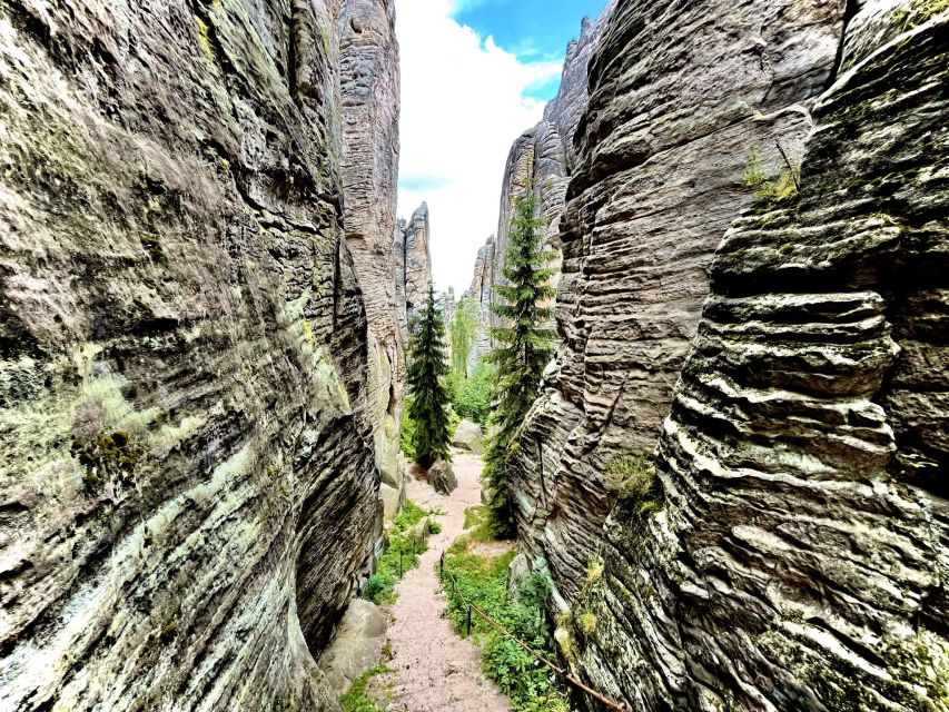 From Prague: Hike, Castle and Brewery in Bohemian Paradise - Walking through Prachov Rocks