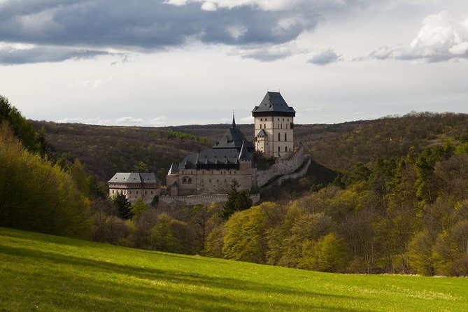 From Prague: Karlstejn with Admission and Pick up - Why Karlštejn makes a good half-day from Prague