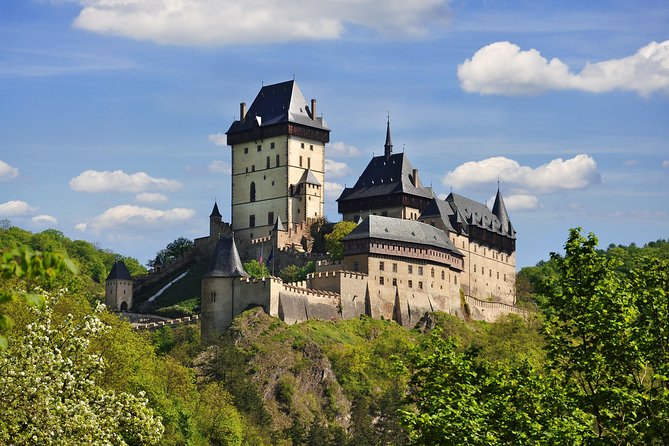 From Prague: Karlstejn with Admission and Pick up - The 9:30 a.m. start at Na Florenci