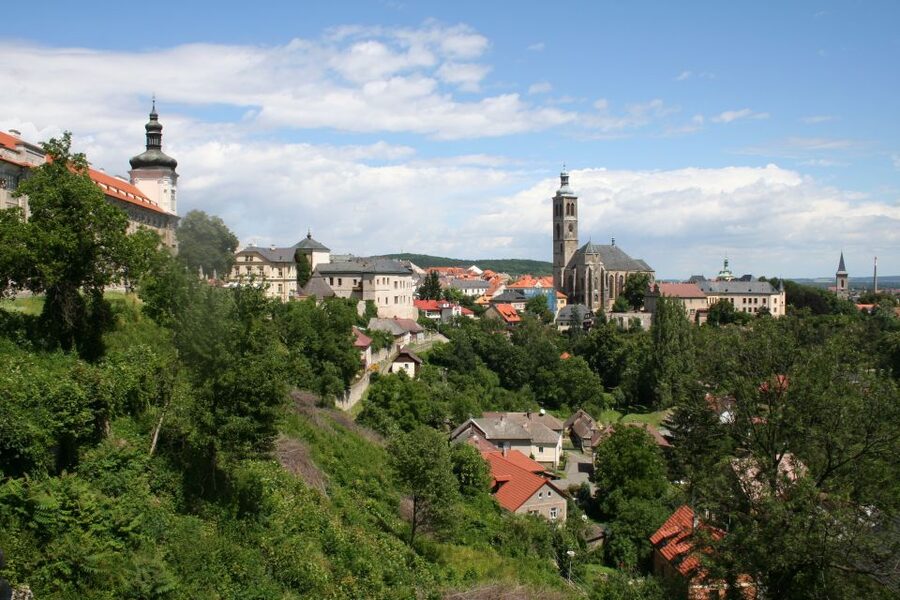 From Prague: Kutná Hora Day Excursion with Bone Church - Sedlec Ossuary, a small chapel with a powerful effect