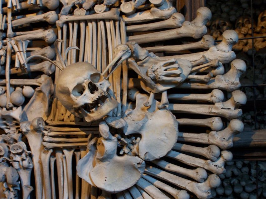 From Prague: Kutná Hora Day Excursion with Bone Church - One hour to eat, wander, and make the town yours