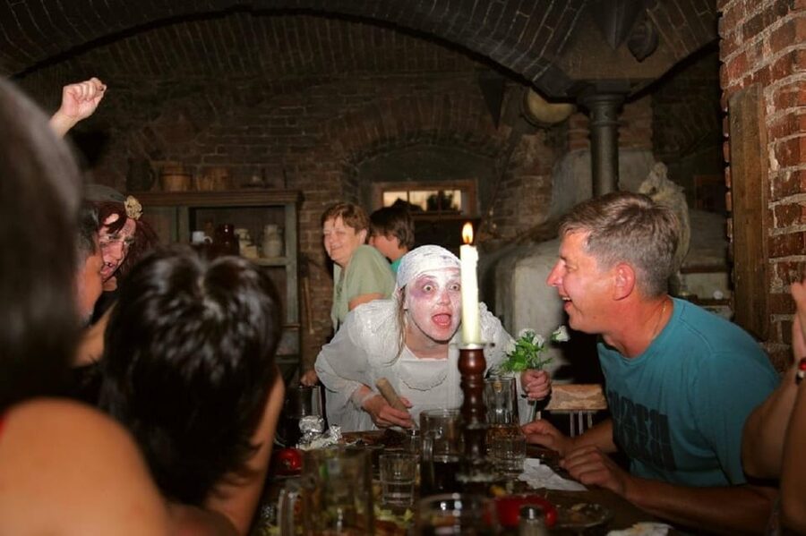 From Prague: Medieval Dinner, Show, Castle and Brewery - The Baroque castle and its period rooms