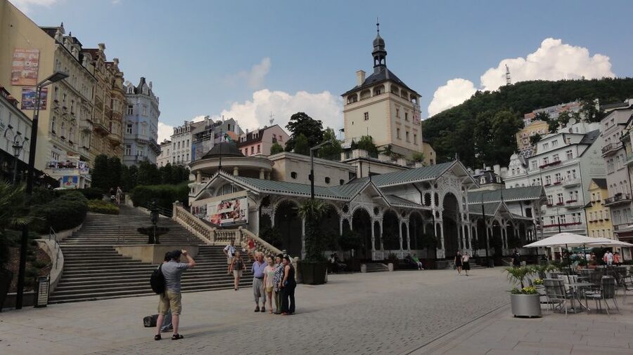 From Prague: Private Karlovy Vary & Crystal Factory Tour - Choosing Becherovka Museum on a weekend