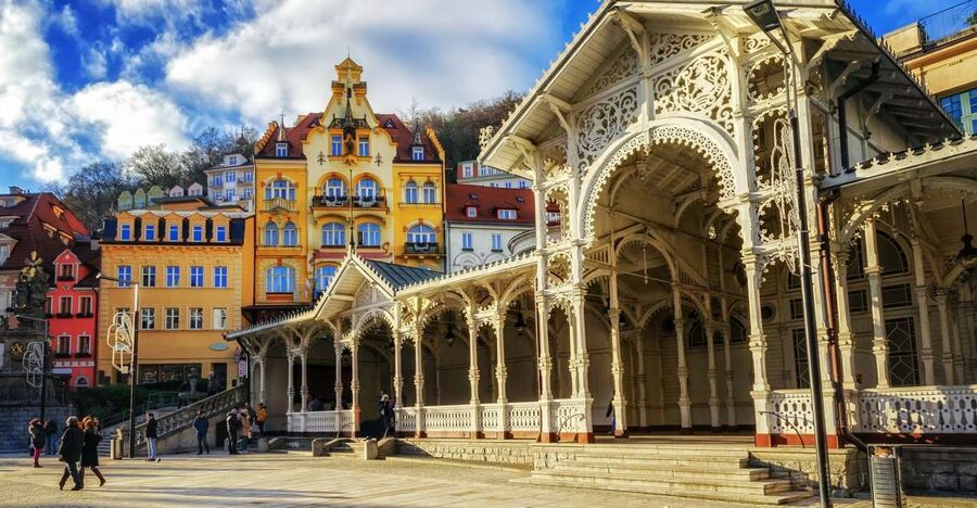 From Prague: Private Karlovy Vary & Crystal Factory Tour - The drive from Prague in a private car