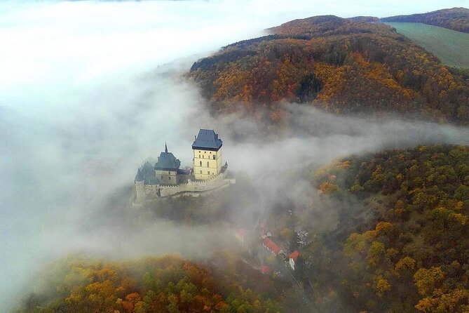 From Prague: Small-Group Karlstejn Castle & Koneprusy Caves Trip - A Czech lunch with time to reset