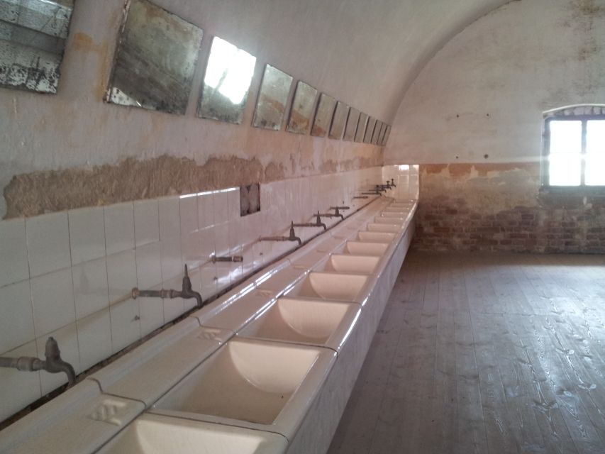 From Prague: Terezin Concentration Camp Private Tour - What the $459 private price really buys you