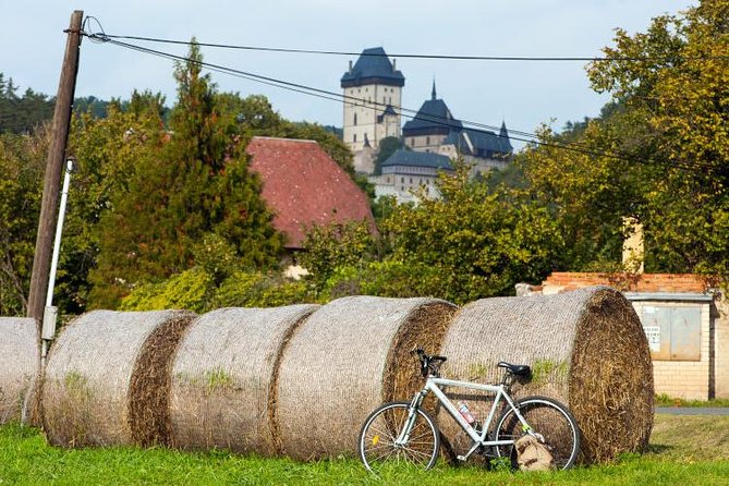 Full-Day Countryside Bike Tour to Karlstejn Castle (small group) - Lunch in Hlasna Treban