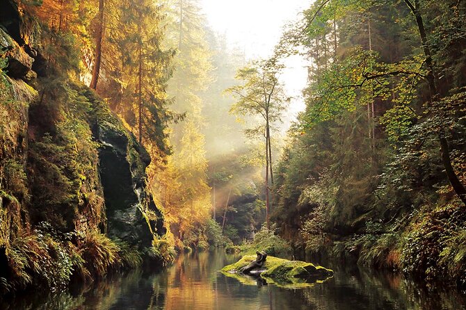Full-Day Semi Private Hike in Czechia and Saxon Switzerland - Lunch near Mezna Louka