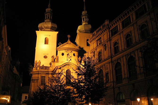 Ghosts and Legends walking tour in Prague - What the guide’s style means for your evening
