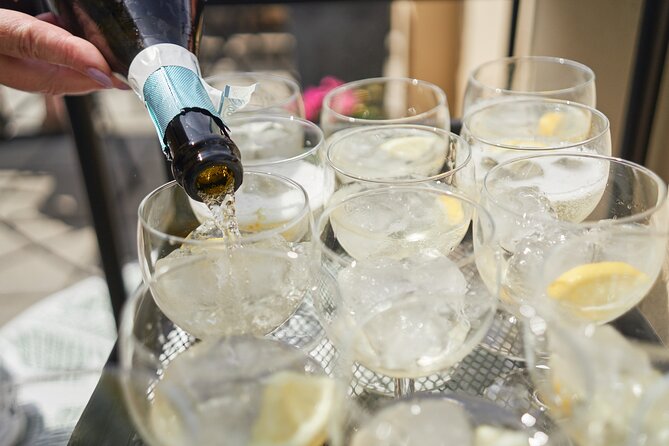 Gourmet Brunch with Chef: Unlimited Drinks & Stunning River Views - Seasonal produce closes the plate