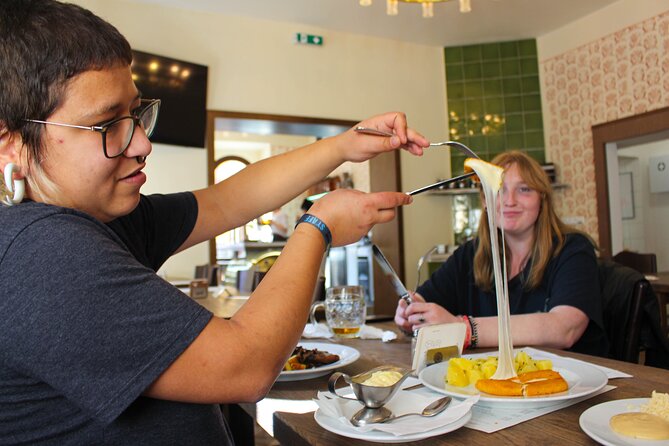 Guided 3-Hour Food Tasting Experience in Prague - Key points at a glance