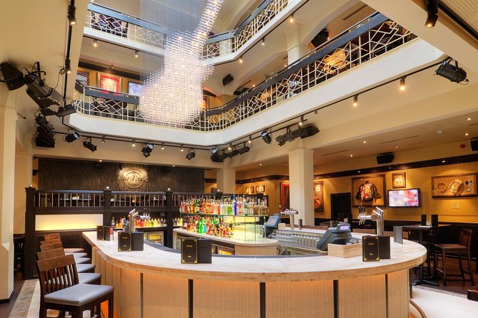 Hard Rock Cafe Prague with Set Lunch or Dinner - Who should book this meal?
