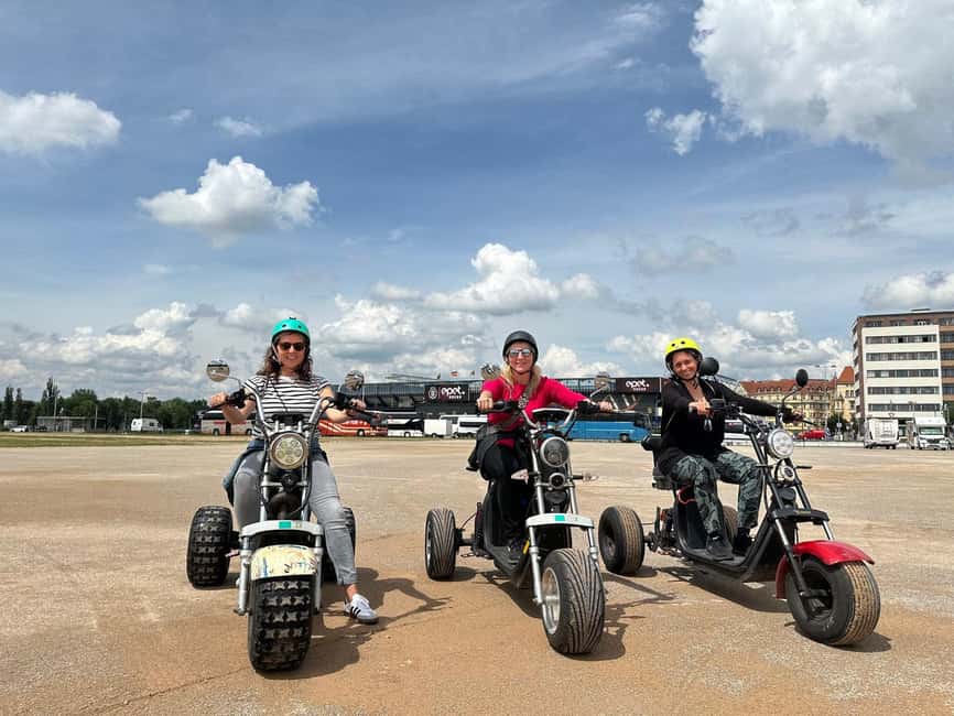 Heart of Prague tour on Tricycle electric scooter - Lesser Town on the return route