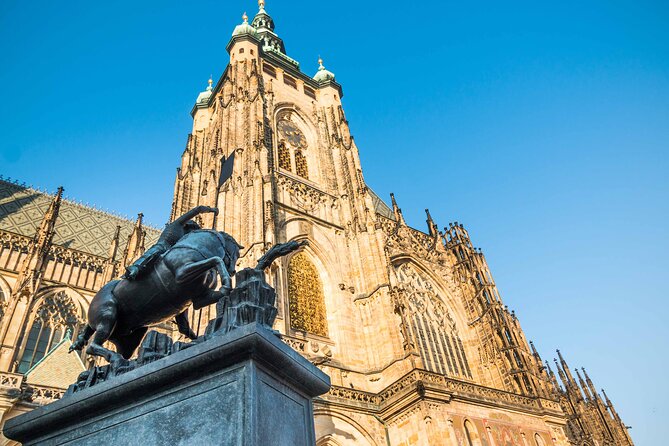 Highlights of Prague with a Funny and Local Guide - A private introduction to Prague with Yulia