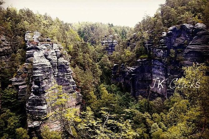 Hiking in Bohemian Switzerland - a day trip from Prague - What to pack for this 11-hour day