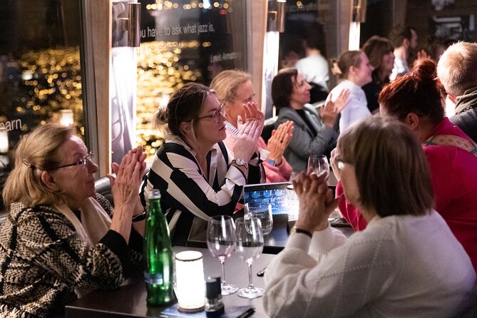 Jazz Boat: Popular LIVE JAZZ dinner cruise - The three jazz sets are the real attraction