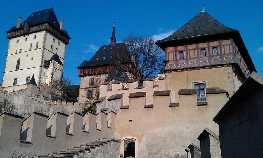 Karlstejn Castle & Crystal Manufactory - Private Tour - Key points to know before booking