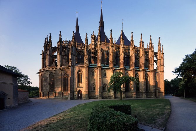 Kutna Hora Half-Day, Incl. the Bone Church & St.Barbara Cathedral - The Sedlec Ossuary: a short, striking visit