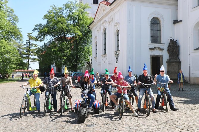 Live-Guided 180 min Glorious e-Scooter and eBike tour - Charles Bridge and the Kafka Museum