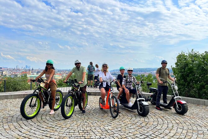 Live-Guided ️Trike-Harley️ Viewpoints tour of Prague - Letná and the best wide city views