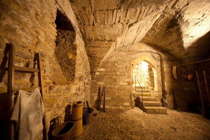 Medieval Underground Tour - Starting beneath Old Town Hall